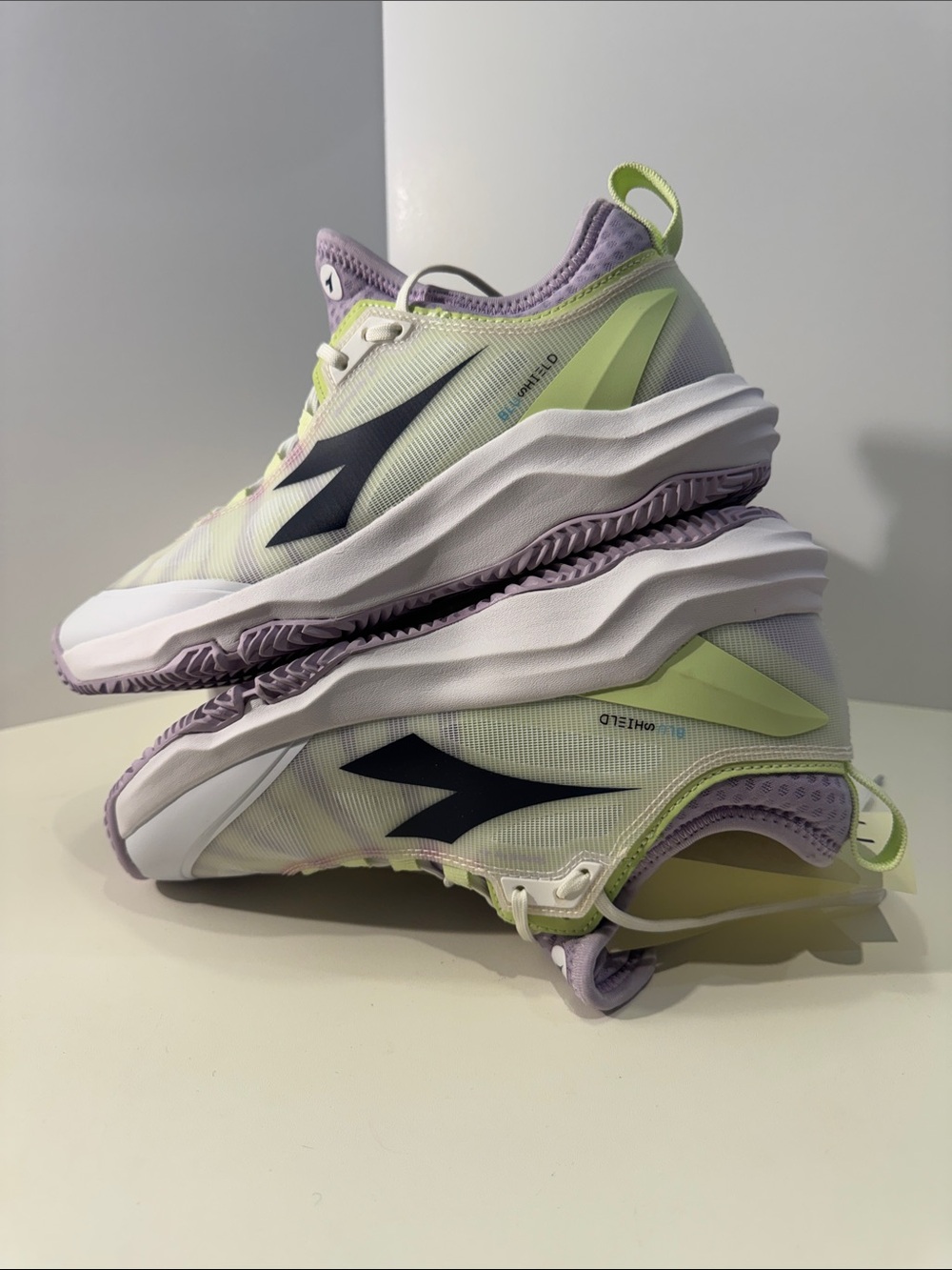 Diadora Speed Blushield Fly 4+ Women’s Tennis Shoes Size 8.5 New